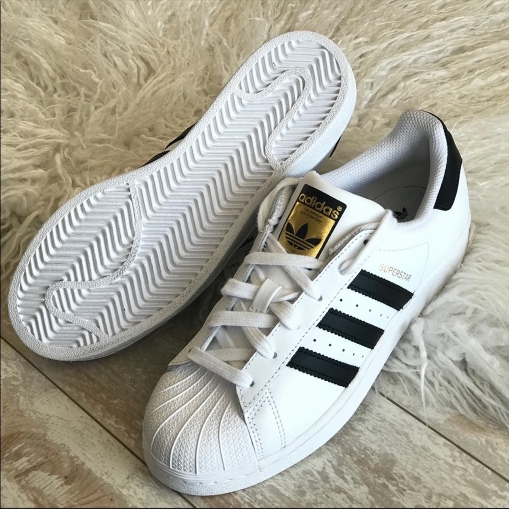 NWT Adidas Superstar Originals Women’s Shoes - Picture 6 of 8